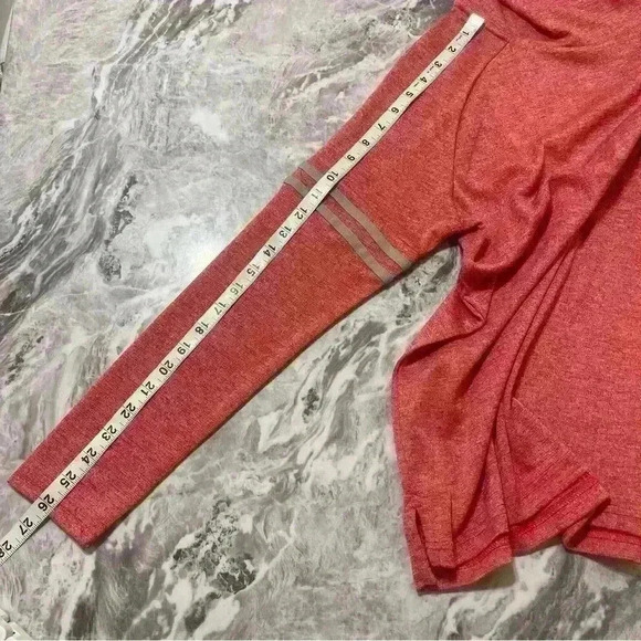 Women's Nike Ohio State Buckeyes Cowl Neck Long Sleeve Pullover Sweatshirt  M - Picture 6 of 10